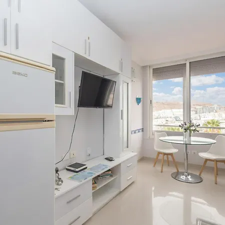 Sun Port Ocean Views - Renovated & Pool *