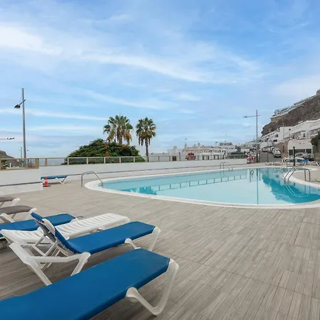 アパート Sun Port Ocean Views - Renovated & Pool