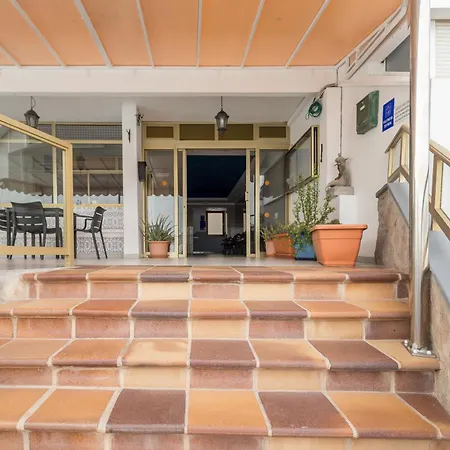 Sun Port Ocean Views - Renovated & Pool * プエルトリコ