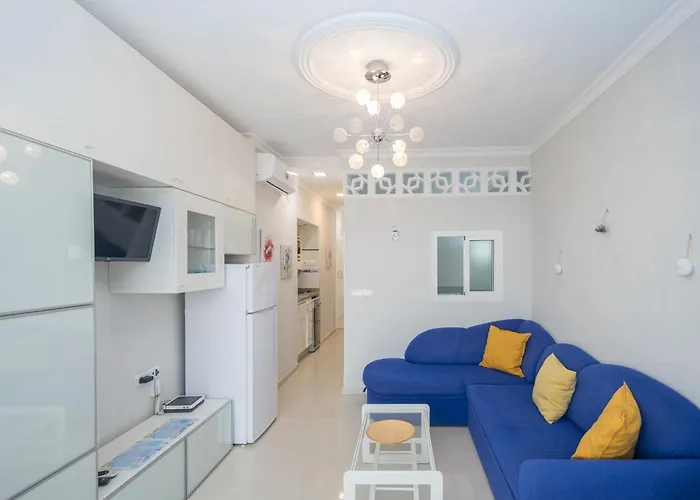 Sun Port Ocean Views - Renovated & Pool Appartement Porto Rico