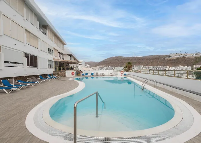 Sun Port Ocean Views - Renovated & Pool Appartement Porto Rico