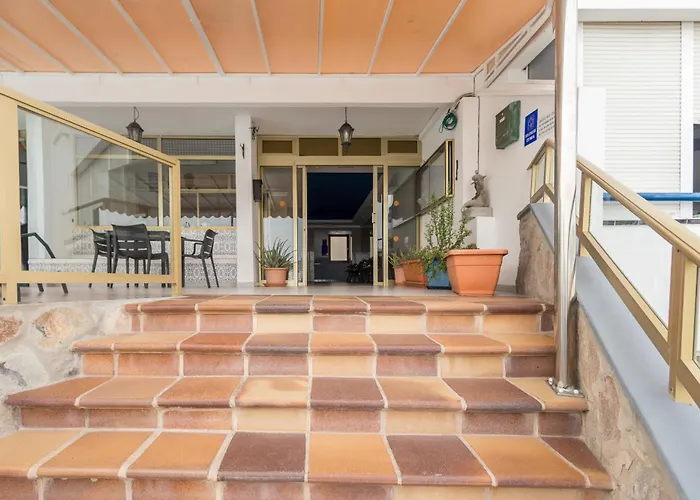 Sun Port Ocean Views - Renovated & Pool * Porto Rico